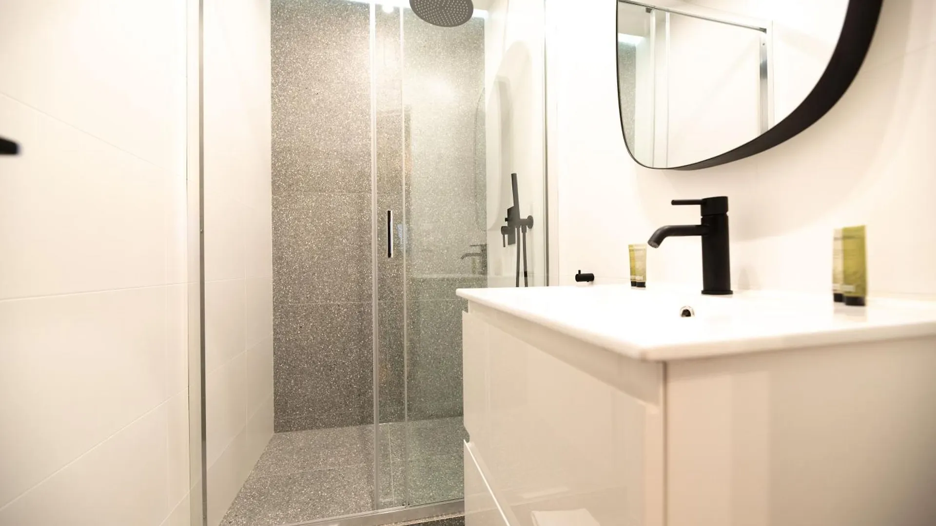 Luxury In Center Διαμέρισμα