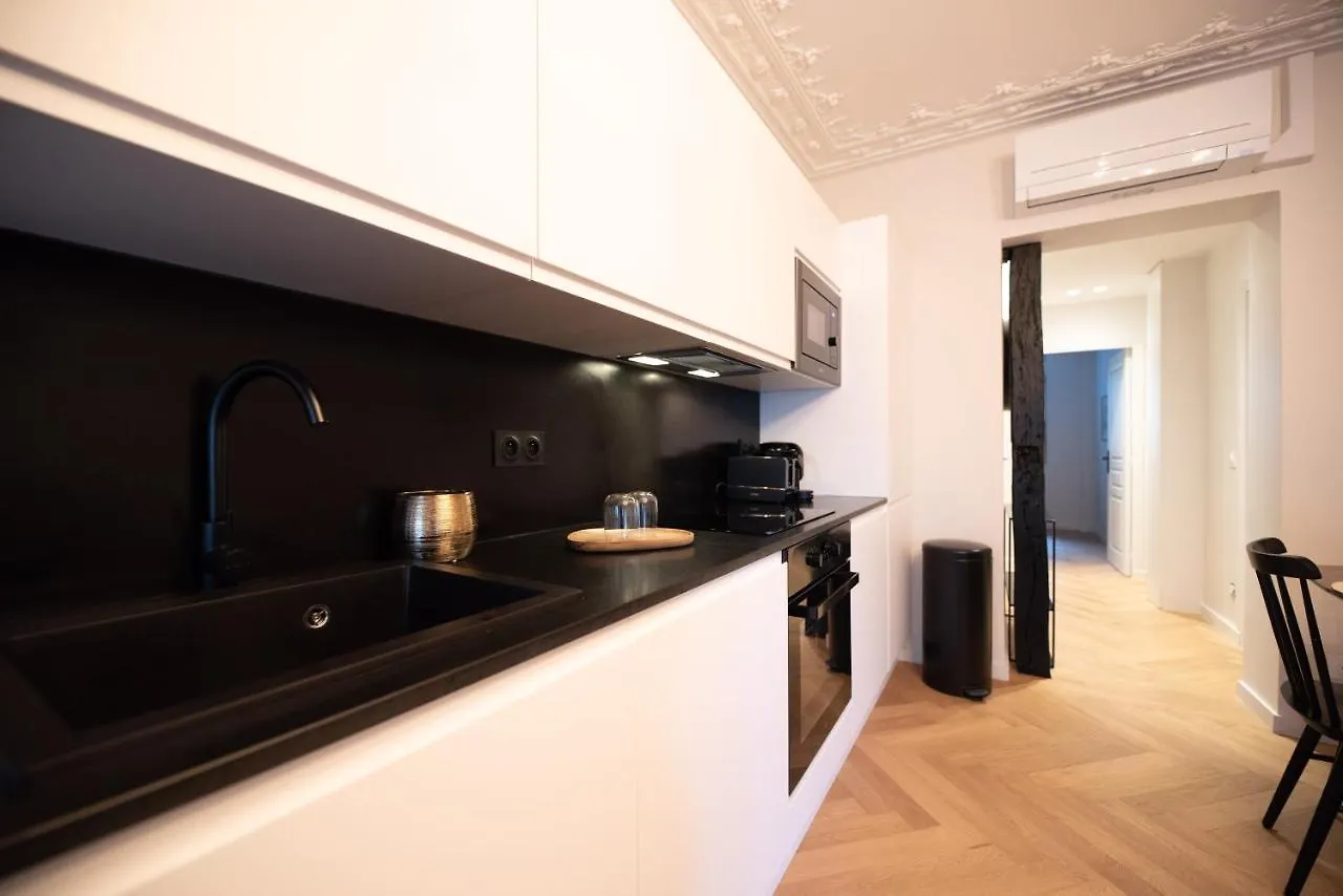 Luxury In Center * Париж